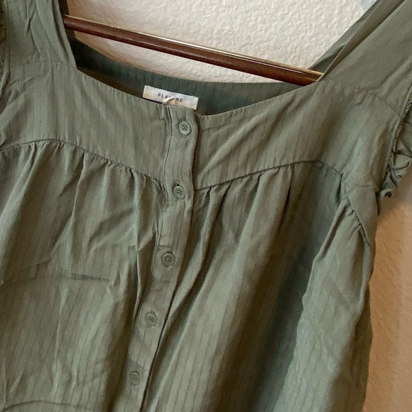 * PLEIONE Ruffle Cap Sleeve Top Size M Olive Green Boho Whimsigoth Coquette - Picture 7 of 9